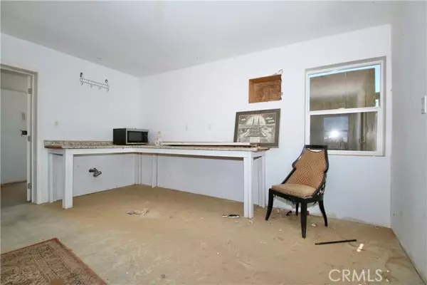 29 Palms, CA 92277,75570 Encanto Drive