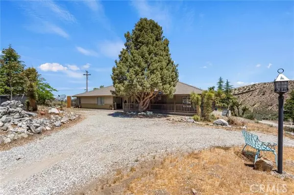 8130 Desert View Road, Pinon Hills, CA 92372