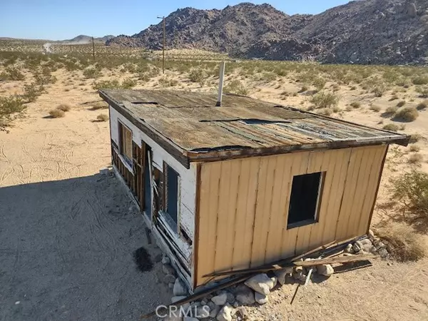 Landers, CA 92285,0 Wright