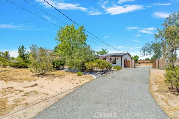 18760 Corwin Road, Apple Valley, CA 92307