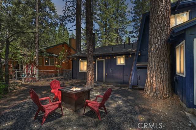 42561 Peregrine Avenue, Big Bear Lake, CA 92315