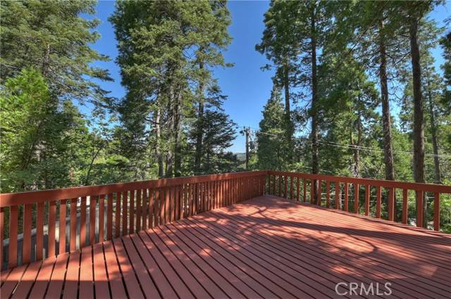 24798 Felsen Drive, Crestline, CA 92325