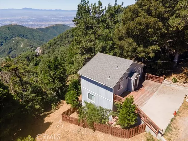 Crestline, CA 92325,23377 Crestview Lane