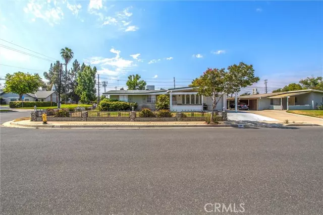 Redlands, CA 92374,950 Barbra Lane