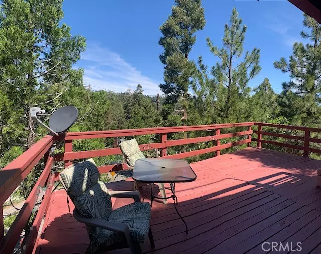 26325 Lake Forest Drive, Twin Peaks, CA 92391