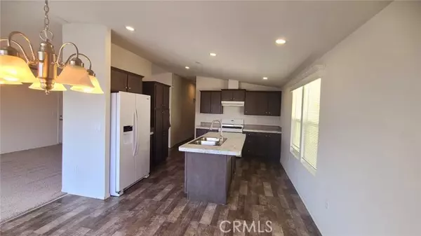 Palm Springs, CA 92262,22840 Sterling #202