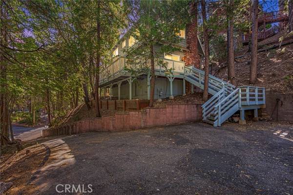 27941 Rainbow Drive, Lake Arrowhead, CA 92352