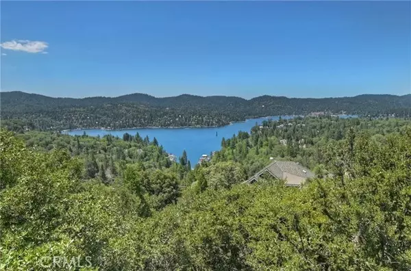 Lake Arrowhead, CA 92352,1358 Yellowstone Drive