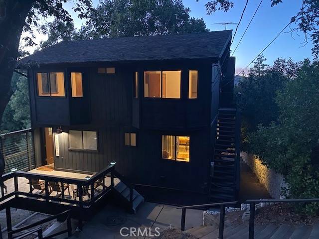 290 Davos Drive, Crestline, CA 92325