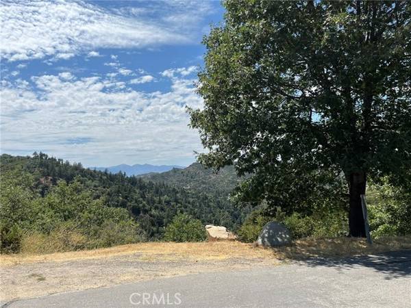 0 Edgecliff, Lake Arrowhead, CA 92352