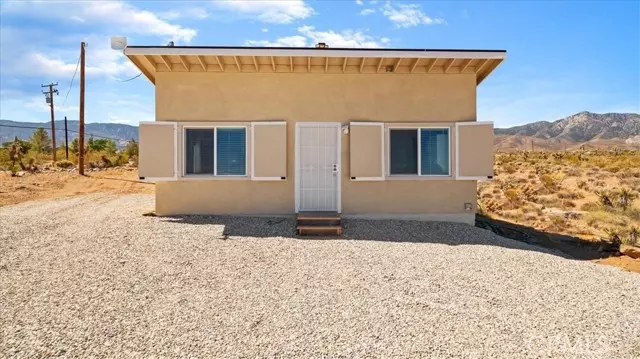 Lucerne Valley, CA 92356,32475 Emerald Road