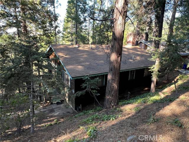 24654 Lake Gregory Drive, Crestline, CA 92325