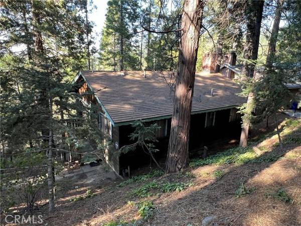 24654 Lake Gregory Drive, Crestline, CA 92325