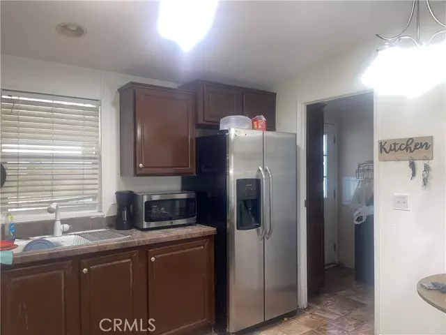 1826 W 19th #18, San Bernardino, CA 92411