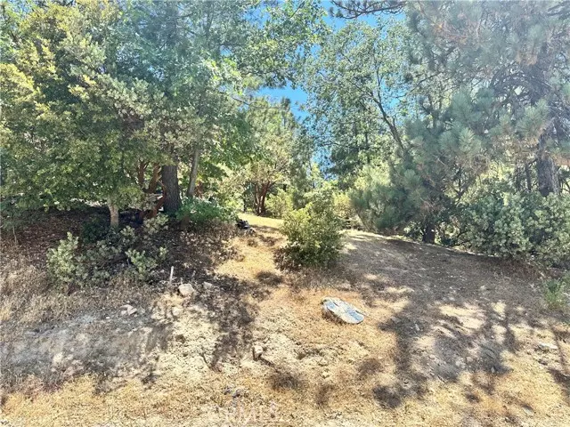 38 Sandalwood, Lake Arrowhead, CA 92352