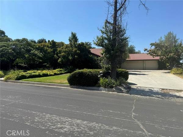 35325 Birchwood Street, Yucaipa, CA 92399