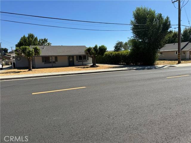 713 E 12th Street, Beaumont, CA 92223