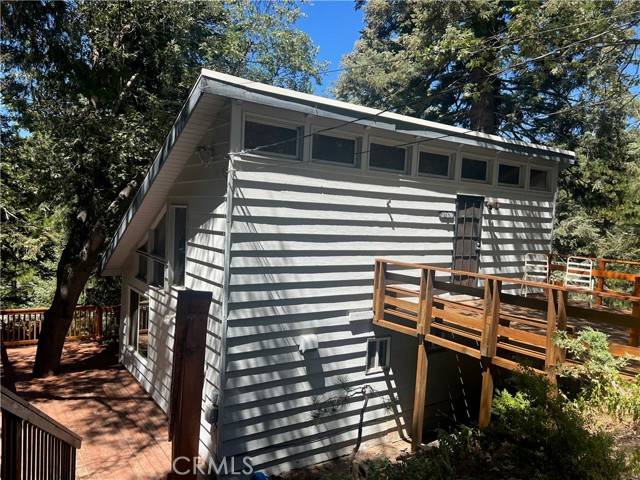 31339 Lightfoot Way, Running Springs, CA 92382