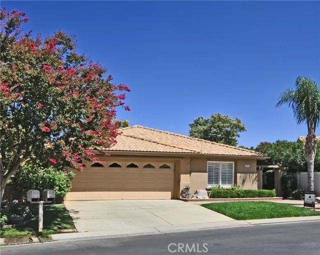 868 Twin Hills Drive, Banning, CA 92220