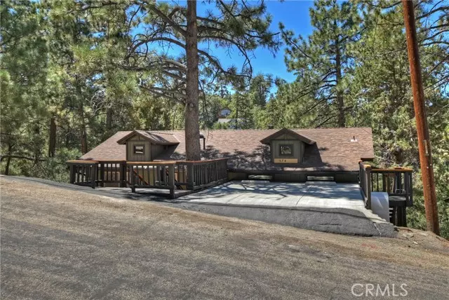 Big Bear City, CA 92314,574 Villa Grove