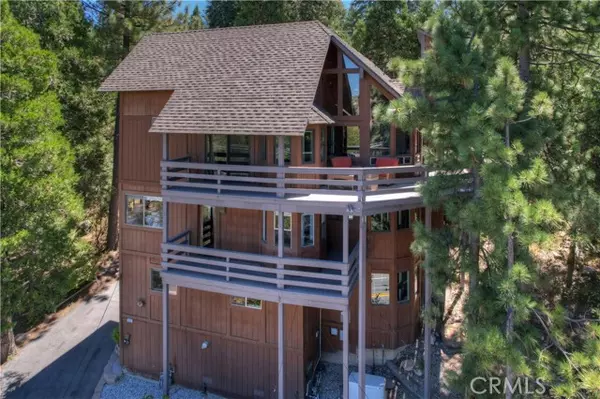 Lake Arrowhead, CA 92352,825 Grass Valley Road