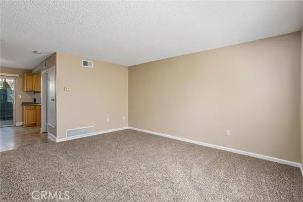 Colton, CA 92324,2255 Cahuilla Street #170