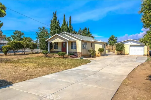 Beaumont, CA 92223,1418 E 8th Street