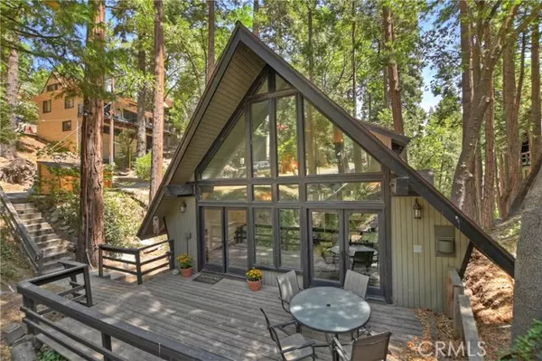 Lake Arrowhead, CA 92352,369 Emerald Way