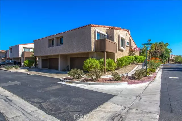 658 S Calle Petunia, Palm Springs, CA 92262