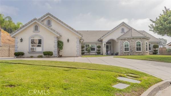 1199 Fairway Lane, Calimesa, CA 92320