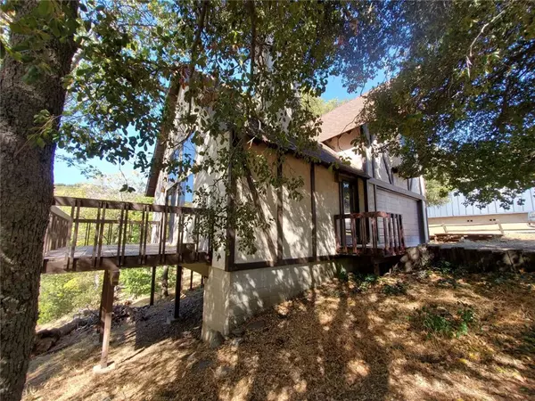 Julian, CA 92036,876 Woodlawn Drive