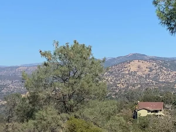 Coarsegold, CA 93614,30617 Roaring River Drive