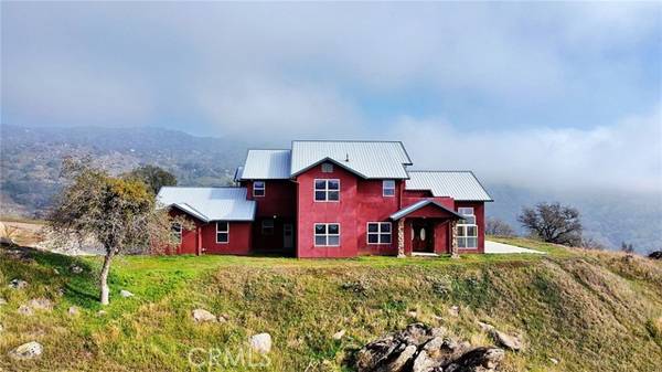 39280 Argenbright Lane, Squaw Valley, CA 93675