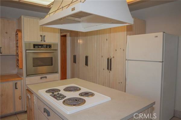 Squaw Valley, CA 93675,38695 Rustic Lane