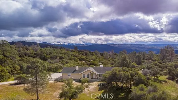 30323 Longview Lane, Coarsegold, CA 93614