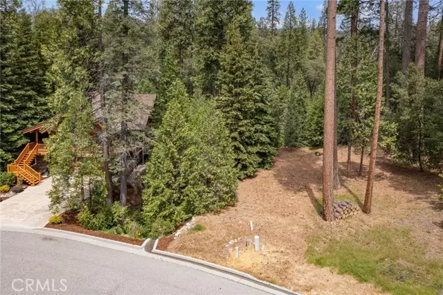 51 Dogwood Creek, Bass Lake, CA 93604