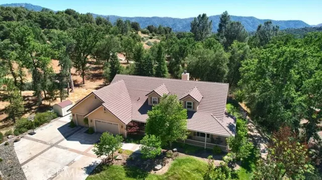 42847 Omacha Court, Ahwahnee, CA 93601