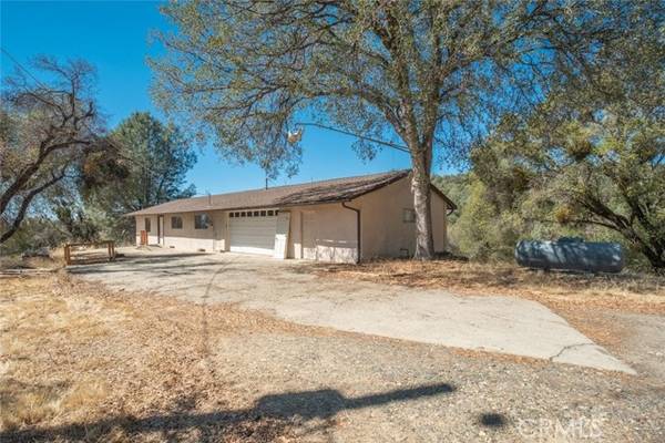 4413 Usona Road, Mariposa, CA 95338