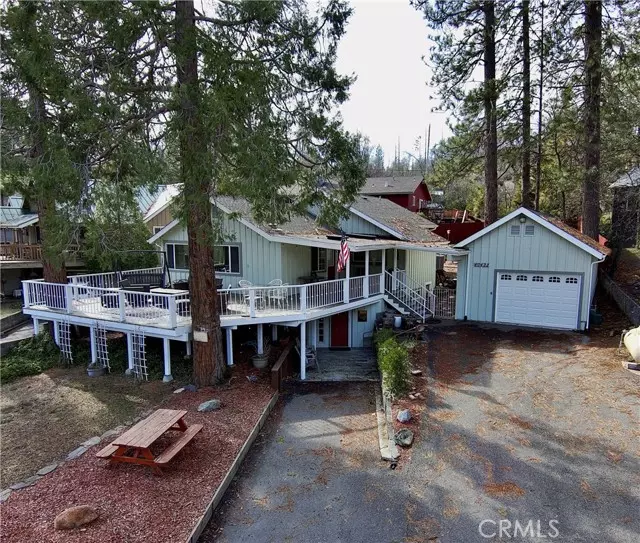 40432 Road 222, Bass Lake, CA 93604