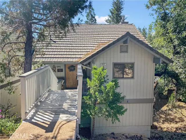 40697 Foxboro Court, Bass Lake, CA 93604