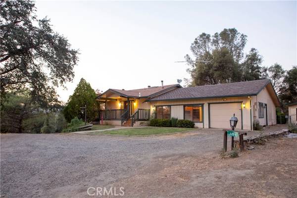 4884 Oakridge Road, Mariposa, CA 95338