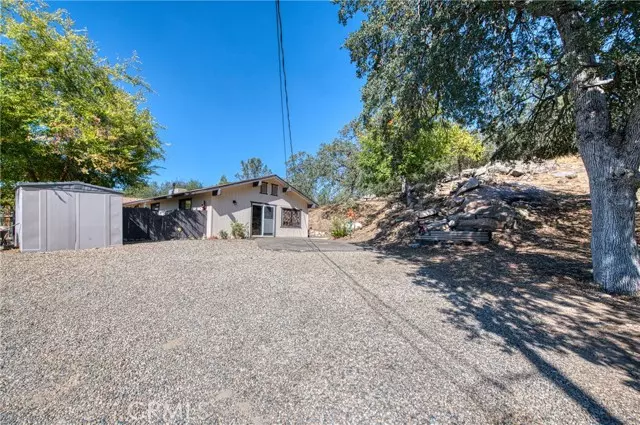 30001 Revis Road, Coarsegold, CA 93614