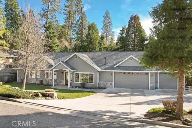 53822 Dogwood Creek Drive, Bass Lake, CA 93604