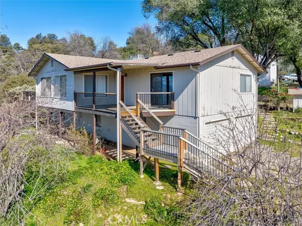 51649 Coyote Ridge Road, Oakhurst, CA 93644