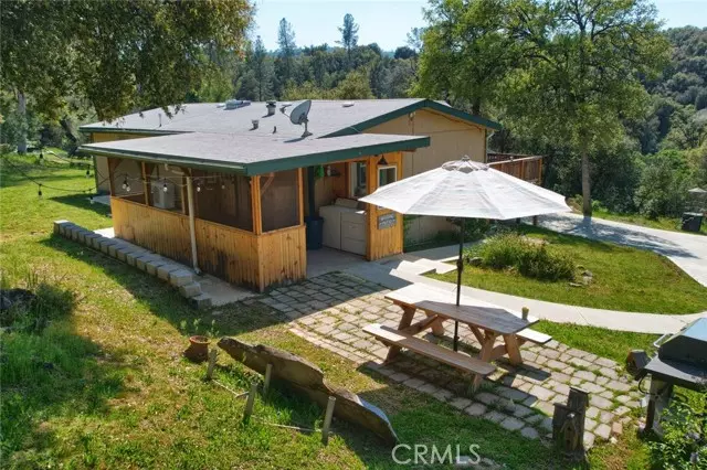 50626 Critter Creek Lane, Oakhurst, CA 93644