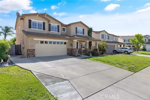 1745 N Napa Drive, Hanford, CA 93230