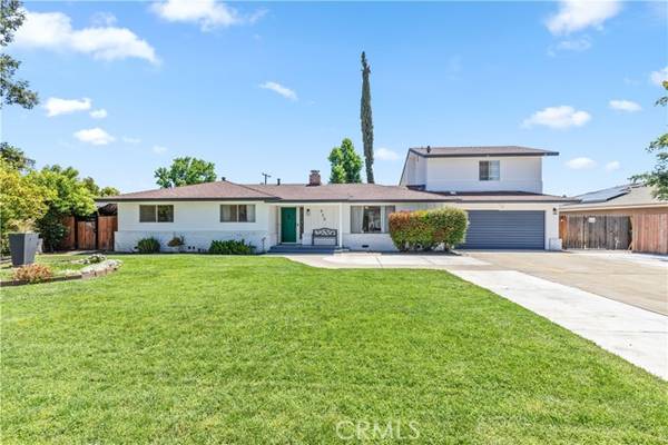 925 S Purdue Avenue, Fresno, CA 93727