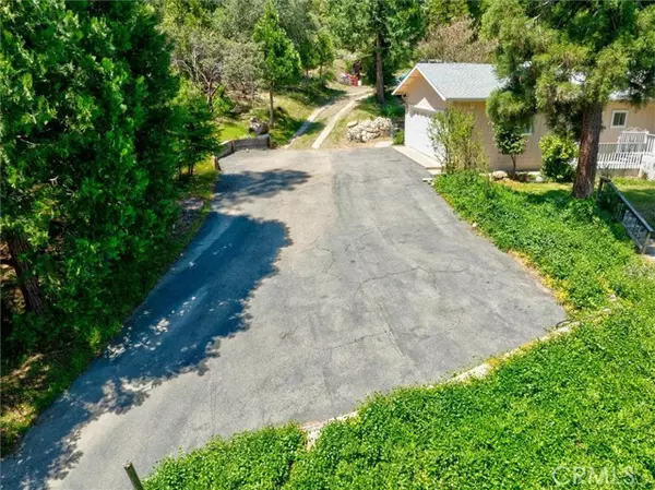 2361 Coachman Road, Mariposa, CA 95338