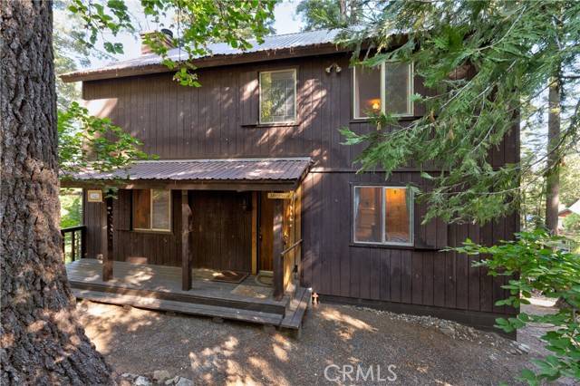 7423 Henness Ridge Road, Yosemite, CA 95389