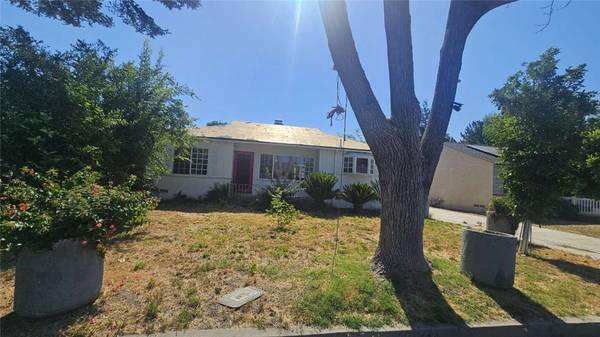 6038 Allott Avenue, Van Nuys, CA 91401